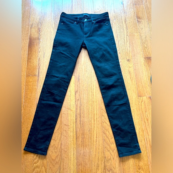 UNIQLO WOMEN SKINNY JEANS BLACK MID RISE STRETCHY IN SIZE 4 - Picture 1 of 9